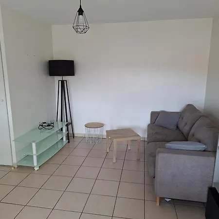 Apartment Dans Standing Piscine, Tennis *